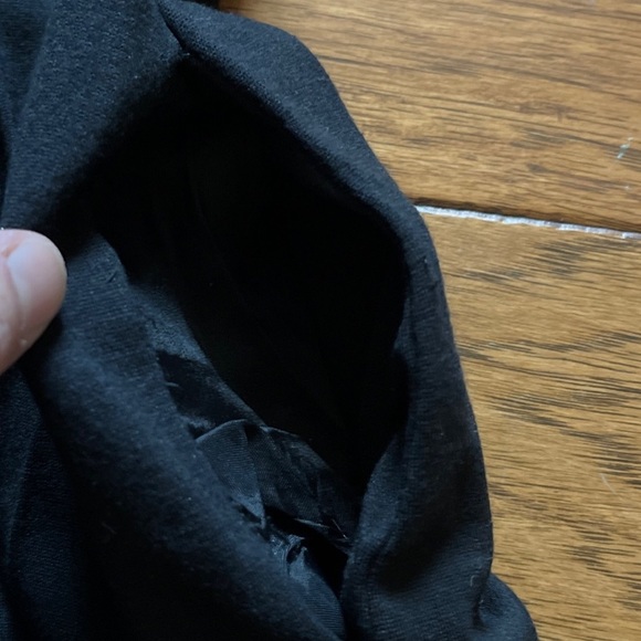 Ann Taylor Loft Black Dress Size 10 Zipper Back Cap Sleeve Knee Length CUTE EUC - Picture 7 of 12